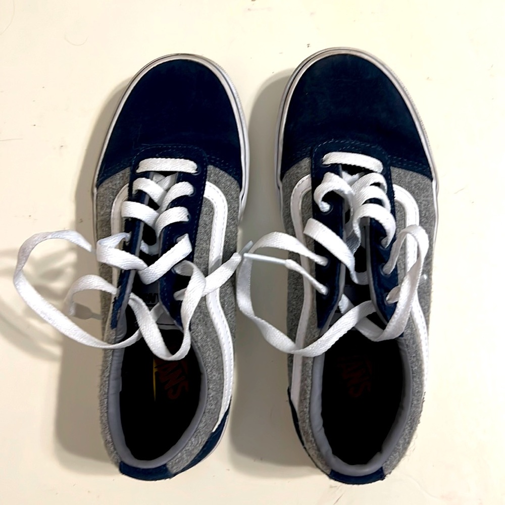 Boys Vans shoes